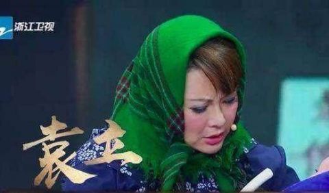 袁立、赵薇、杨幂被打后都没反抗,只有她,打她