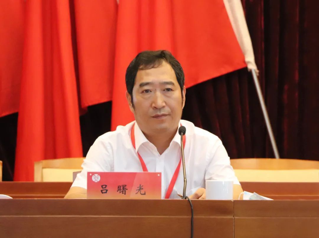 天竺镇召开第十七届人民代表大会第十五次会议