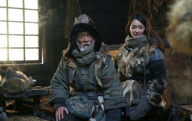 她是杨幂侄女, 赵丽颖拼命保护她, 吴磊竟然也把