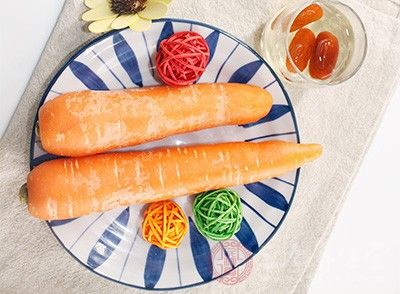 长斑吃什么好 脸上有斑就吃这些调理(2)