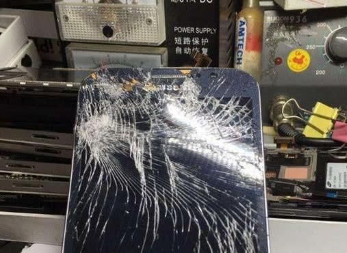 人人都在玩手机,为什么卖手机不赚钱,修手机更