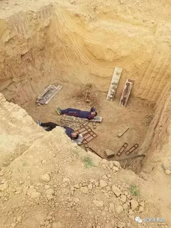 武安电视台:从冰山一角看爱心妈妈李利娟的真