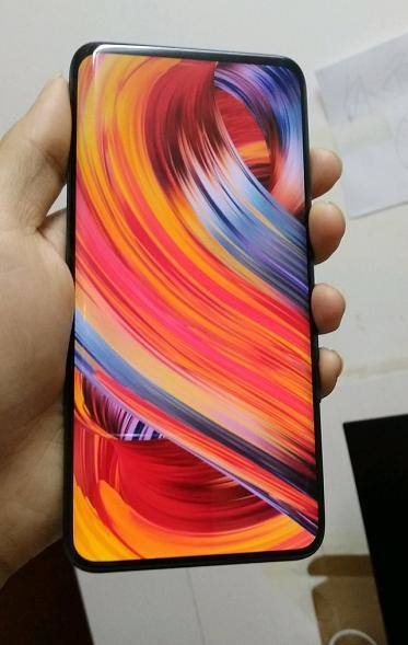 小米MIX3滑盖隐藏技能曝光!直接解锁笔记本?