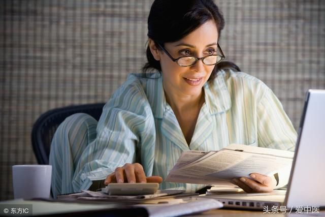 木瓜加1物,是痔疮天敌,每天晚上用一用,赶走