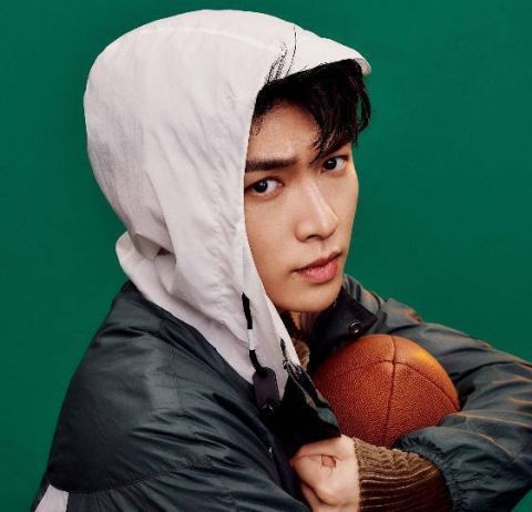 张艺兴公布结婚年龄,不少网友坐不住了!