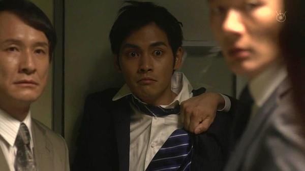 14岁打败梁朝伟成为戛纳影帝,却因不会演戏吞