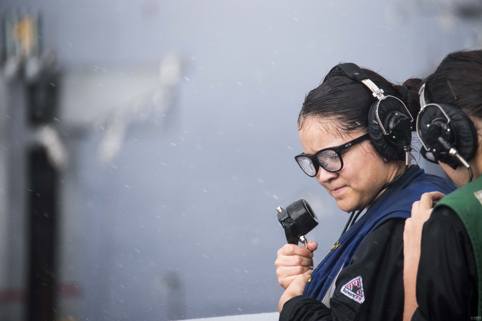 10月14日美国海军黄蜂级两栖攻击舰“好人理查德”号(LHD 6)和惠德贝岛级船坞登陆舰“日耳曼城”号（LSD 42）及两艘伯克级驱逐舰和两艘补给舰组成的舰队继续在南海训练。