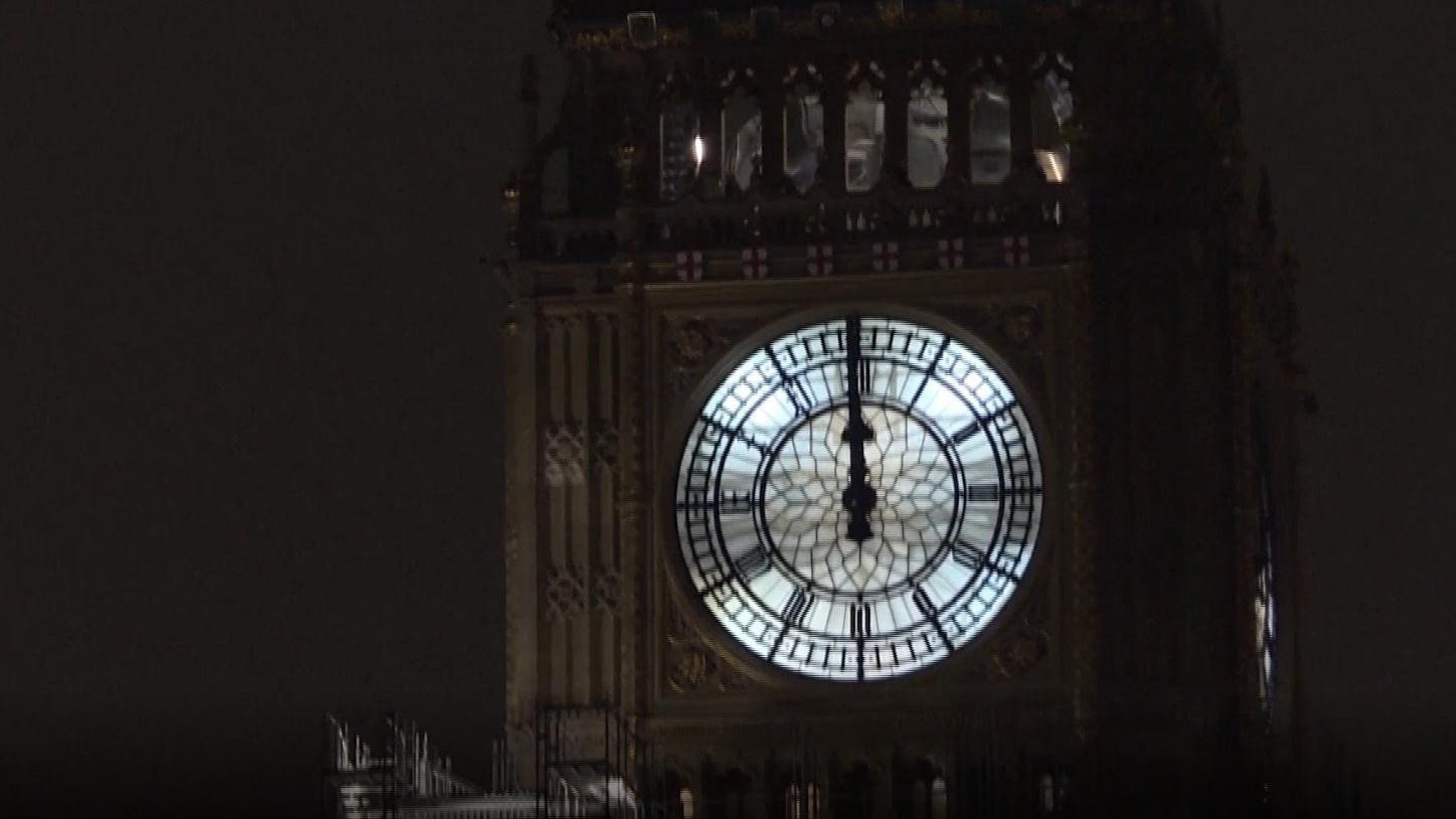 迎接2022!伦敦大本钟重新敲响新年钟声 迎接2022!伦敦大本钟重新敲响新年钟声