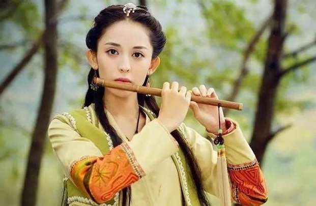 女星古装剧中吹笛子:刘诗诗太美艳,看到赵丽颖