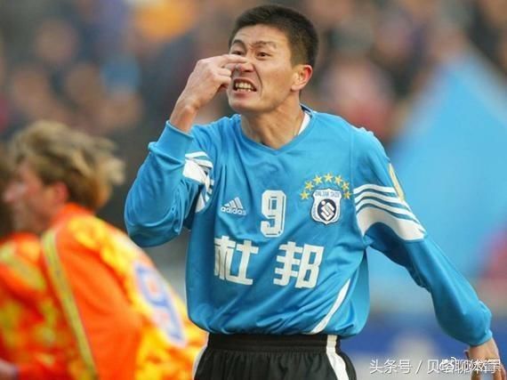 郝海东和武磊郜林比,谁更强?足球名记一句话告