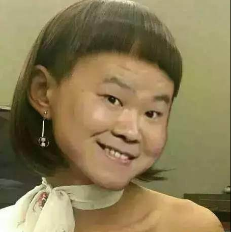 明星扎堆祝高考,不敌岳云鹏19字,人民日报一配