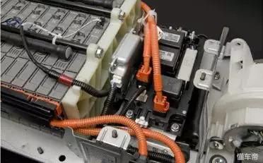 比亚迪纯电动汽车-动力电池(动力电池特性)