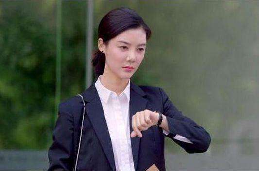 看了34岁车晓前夫近照, 再看现任男友, 网友: 眼