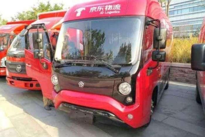 刘强东曾放话京东物流要超越顺丰,如今亏损24