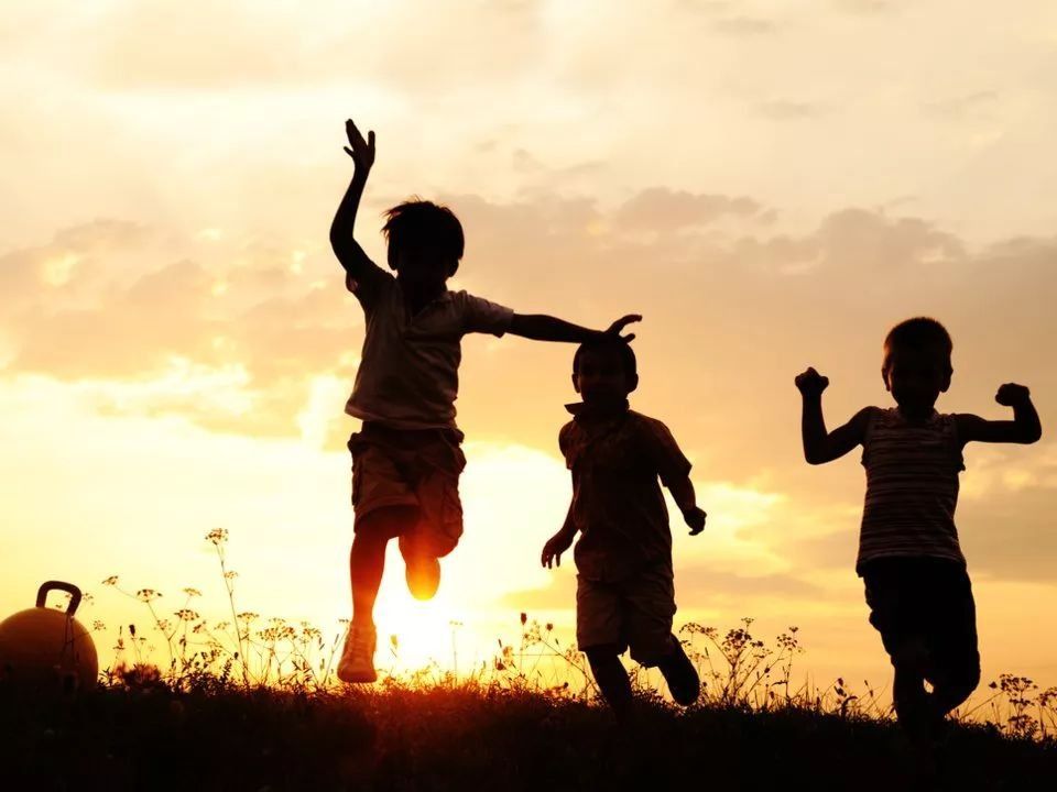 中美父母教育方式四大差异!这位嫁给老外的中