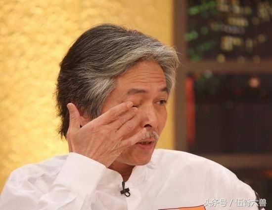 1首歌火了30年!被丈夫捉奸在床赔了800万,今隐