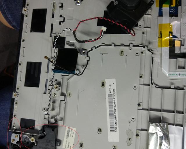 6年前的三星笔记本键盘失灵,淘宝29元买来新键