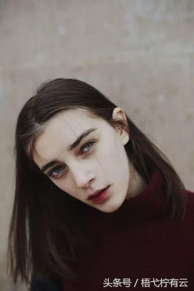 老公,发个红包给我买早餐。 不给!饿了就去喝