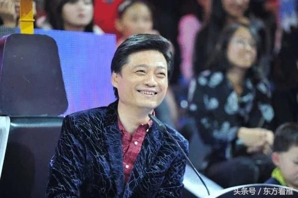 赵露思点赞cp粉？李现想冲奖？老牌男星到庙里躲灾？-2022年“重磅”翻车的明星仳离、劈叉、出轨一个比一个离谱！-文娱吃瓜：肖战、杨颖、刘恺威、海清、孙怡、陈妍希-还湘湘？李厚霖“喊冤”抵赖家暴李湘：我对天矢言没说过她流言？白敬亭和二字女星的瓜