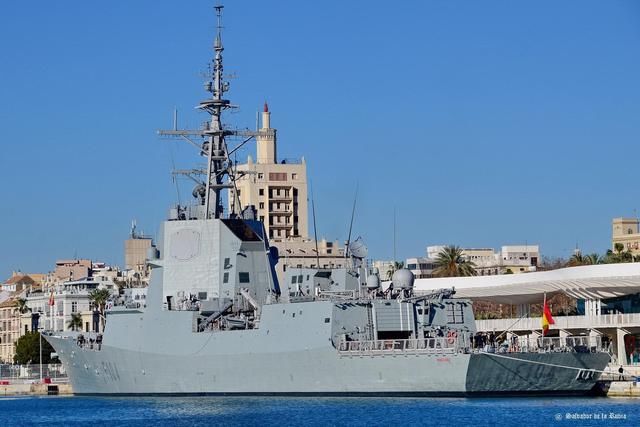 F-100护卫舰是西班牙海军顶梁柱 吨位比驱逐舰