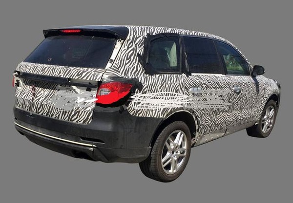 红旗HS7图片价格18万 全新红旗HS7上市七座SUV