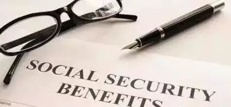 【金征远皇家移民】扒一扒 美国人退休后能拿