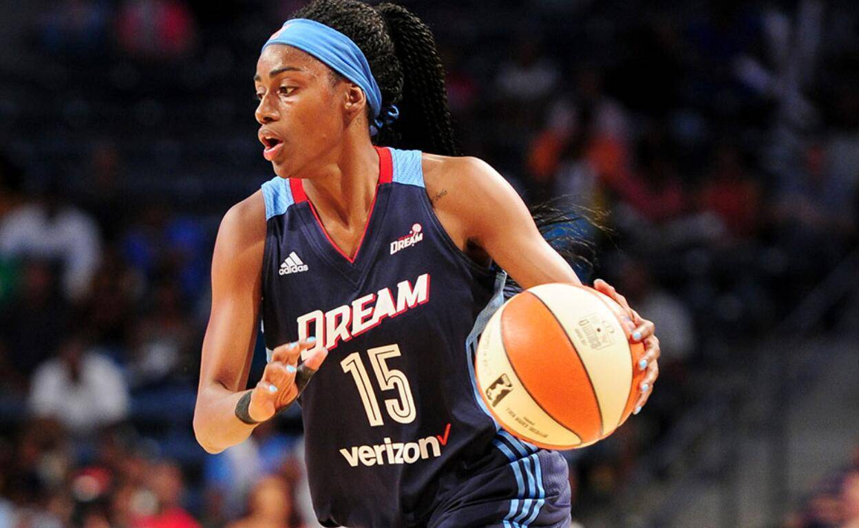 梦想客战萎靡难信 伊朗实力均衡退强敌