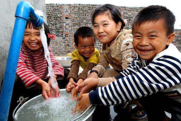 广西上千民众拒绝交电费 智能电表计量不精确