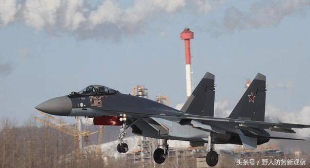 空军基地节目中曝光的歼16,载弹量达到12吨!