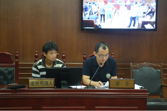 女子蹊跷溺亡1.3米深儿童戏水池 家属索赔172万 女子蹊跷溺亡1.3米深儿童戏水池 家属索赔172万