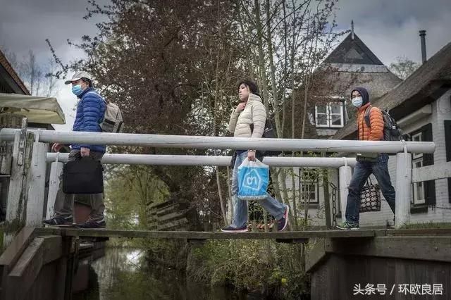 荷兰人下本钱驱赶中国游客,喝酒、大声喧哗都