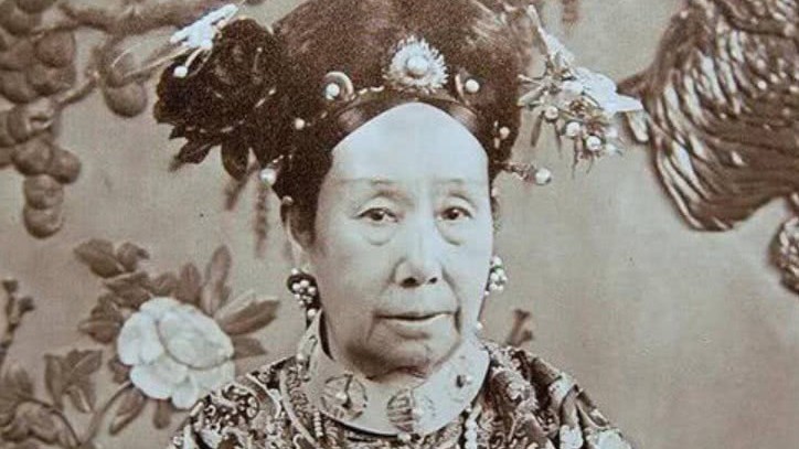 拍照喊“茄子”居然是慈禧发明的？