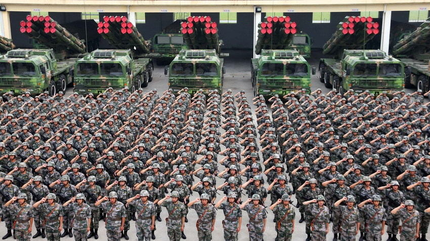 中国适当放宽个别征兵条件，可能会为军队吸纳更多有用的人才。