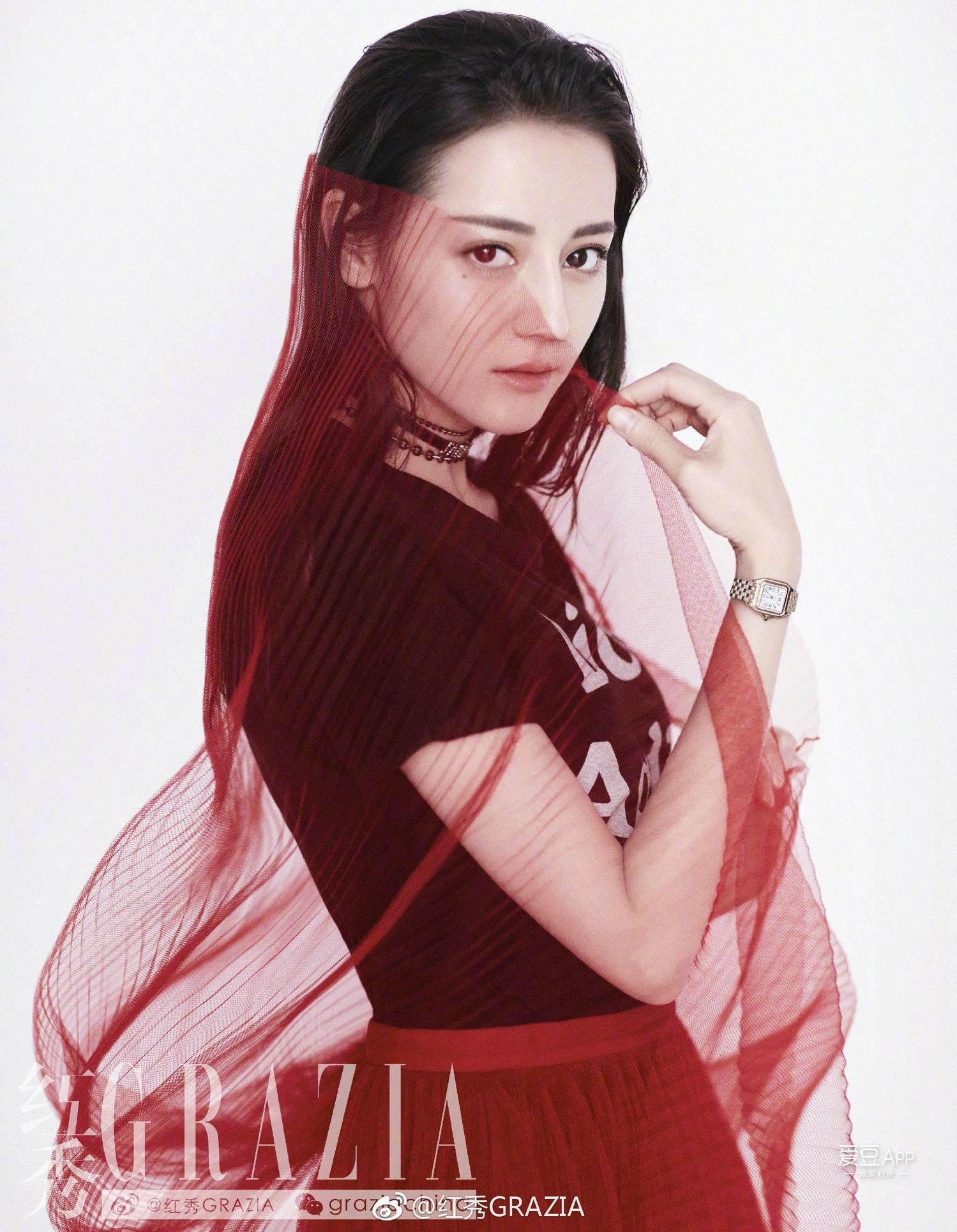 [迪丽热巴][新闻]170612 《红秀grazia》杂志内页高清图已放 是时候换