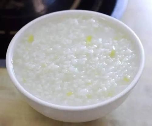 稀饭减肥4天瘦15斤是真的吗?姐姐快速减肥的