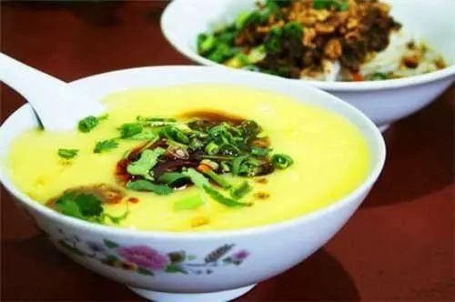 去年前年举办的两届曲靖美食文化周活动,让全省全国人民都了解了美食