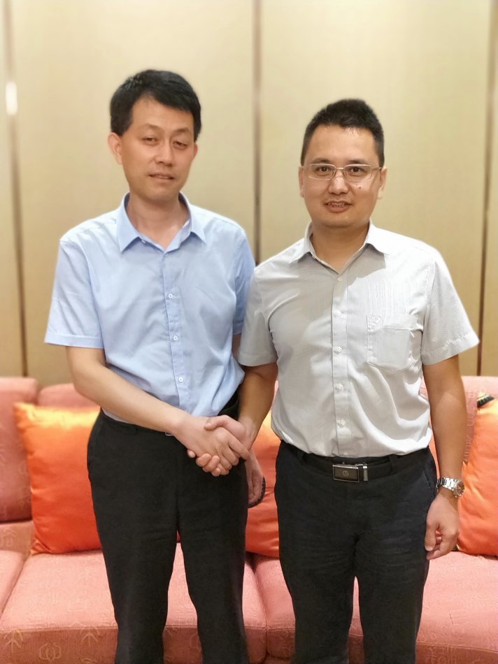 在西安天域凯莱大酒店,召开了房企圈层营销论