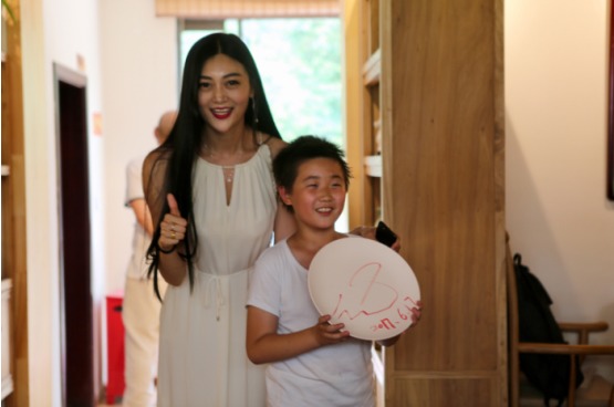 世界旅游小姐中国冠军赵欣