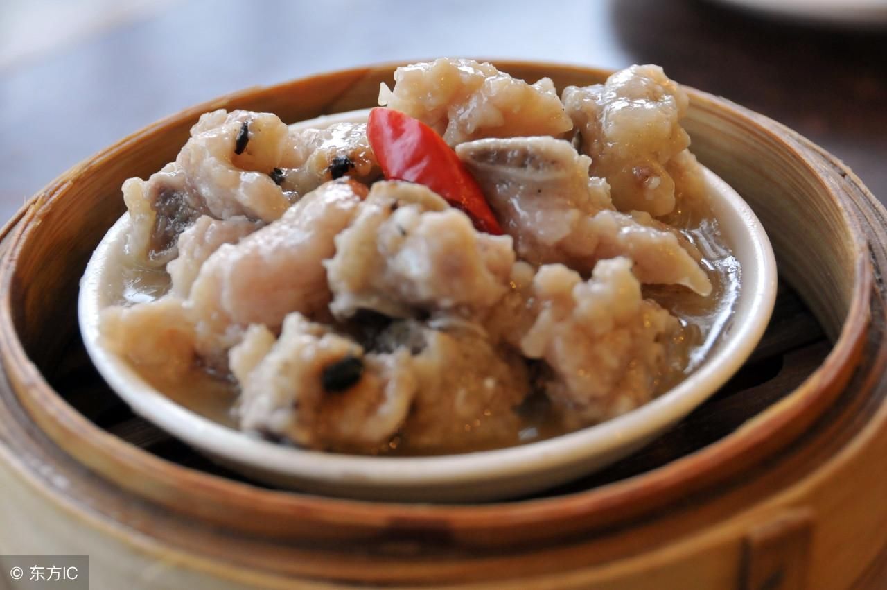 东莞夜市:烧烤摊,大排档都是我们打工仔打工妹