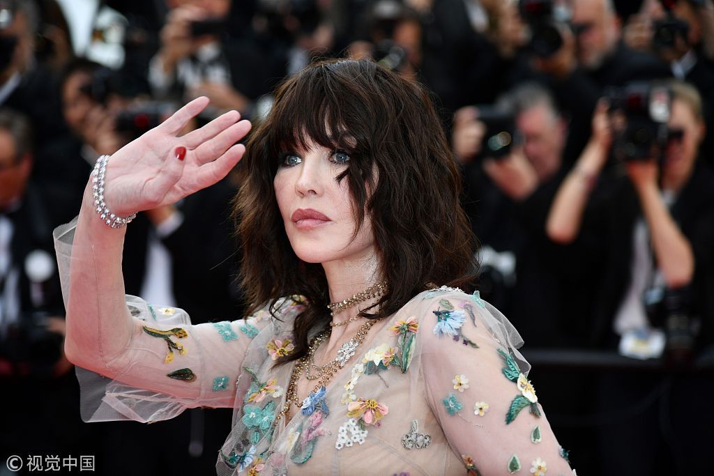 戛纳电影节女星争艳 范冰冰清新脱俗