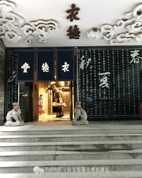 中原大地,高耸的黄金玉米里藏了狮鹫 中原大地,高耸的黄金玉米里藏了狮鹫