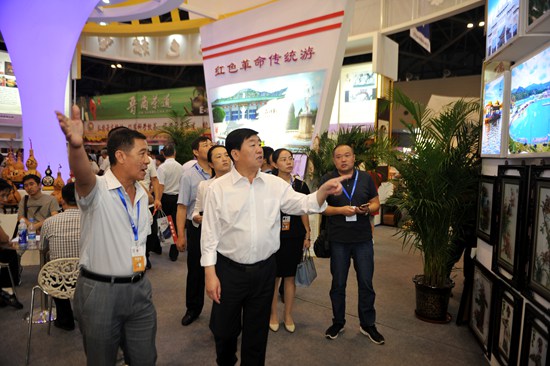 第三届山西文博会举行重点项目签约仪式 汾阳市签约20亿文化产业项目