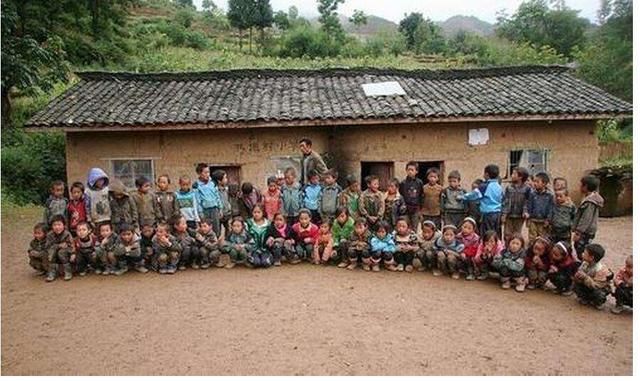 凉山的孩子,中国最贫困地区的花朵