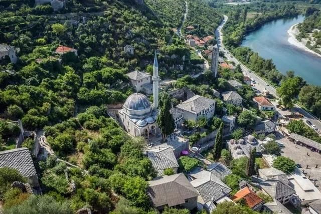 波黑一个刚刚和中国互免签证的国家,也是风景