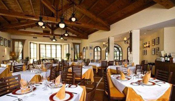 暑假工的女大学生,为何进厂也不去做更轻松的