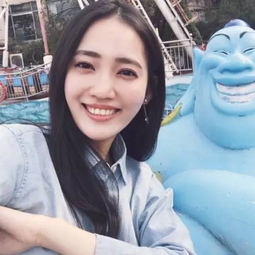 余文乐首晒女友 除了不会画眉毛没啥毛病
