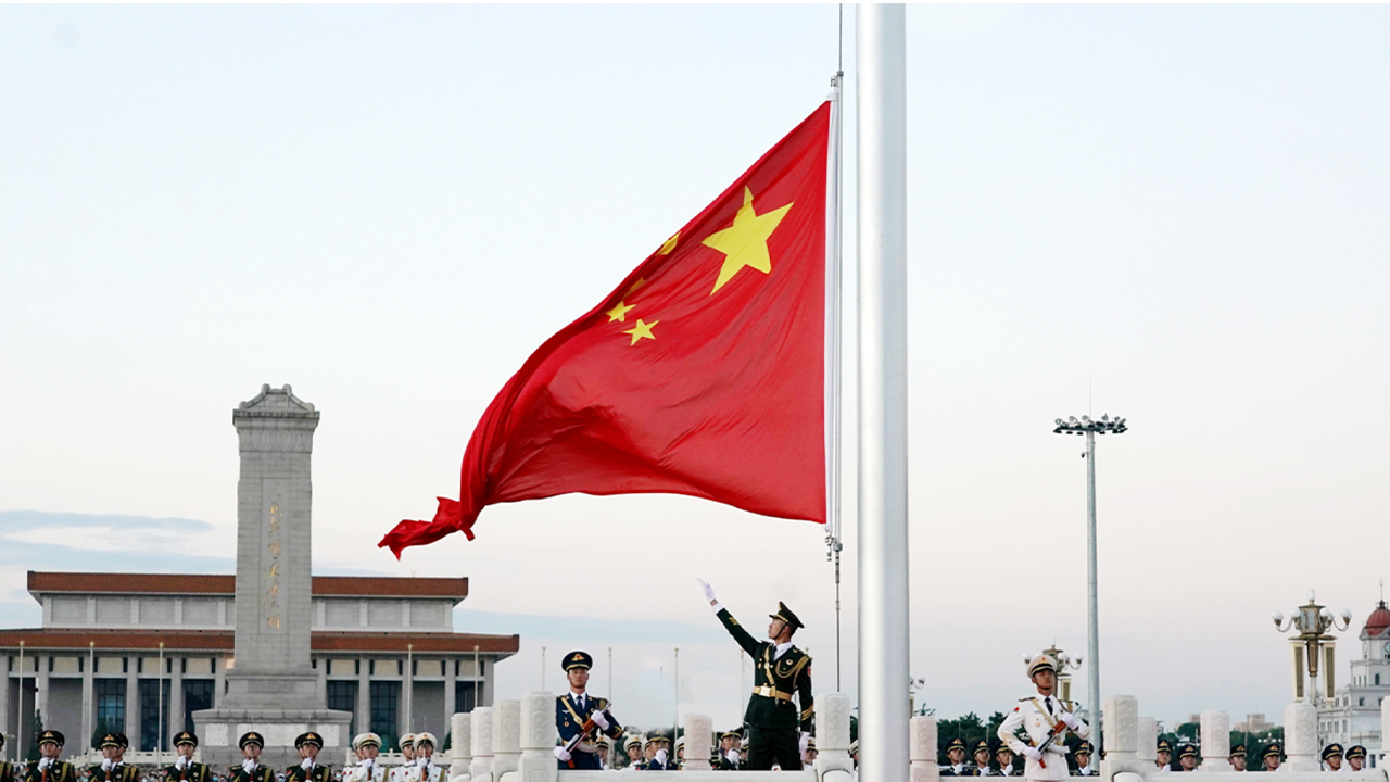 6月19日 天安门广场升旗仪式