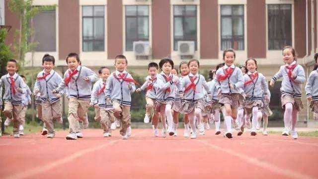深圳小学新规:50平米以下住房将被限制入学 教育局致歉