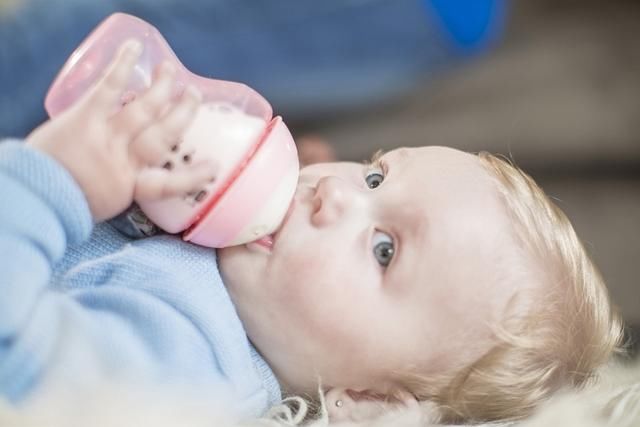 宝宝什么时间断奶最好?怎么断奶无压力?