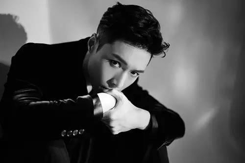 张艺兴做了一件让韩国人失去控制的事情!